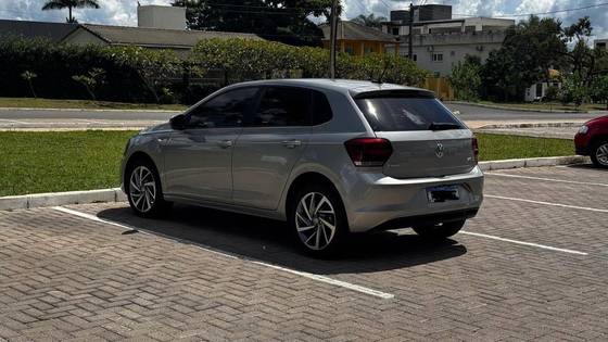 VOLKSWAGEN POLO 1.0 200 TSI HIGHLINE AUTOMÁTICO